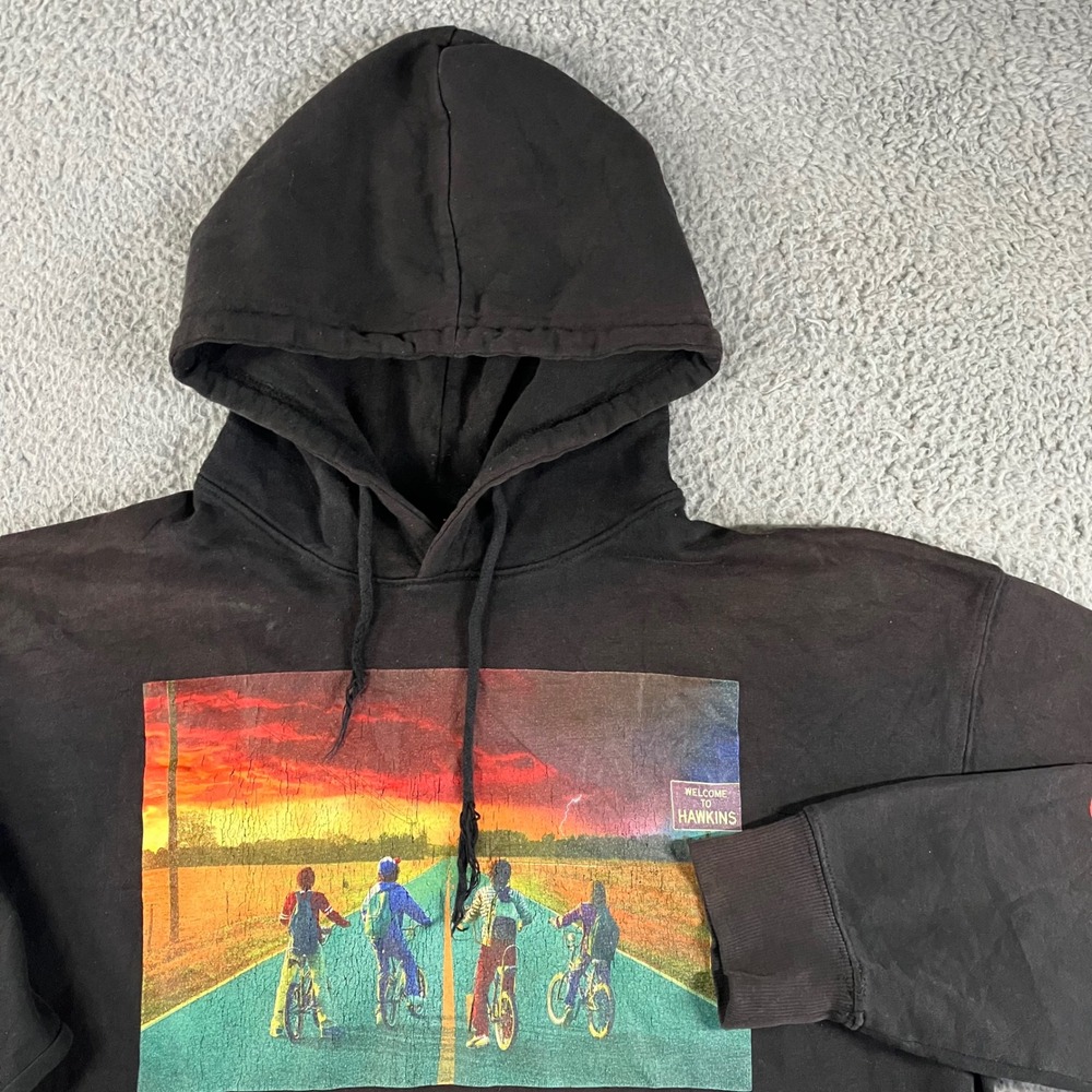 Stranger Things Hoodie Men L Black Graphic The Upside Down Thrashed Grunge